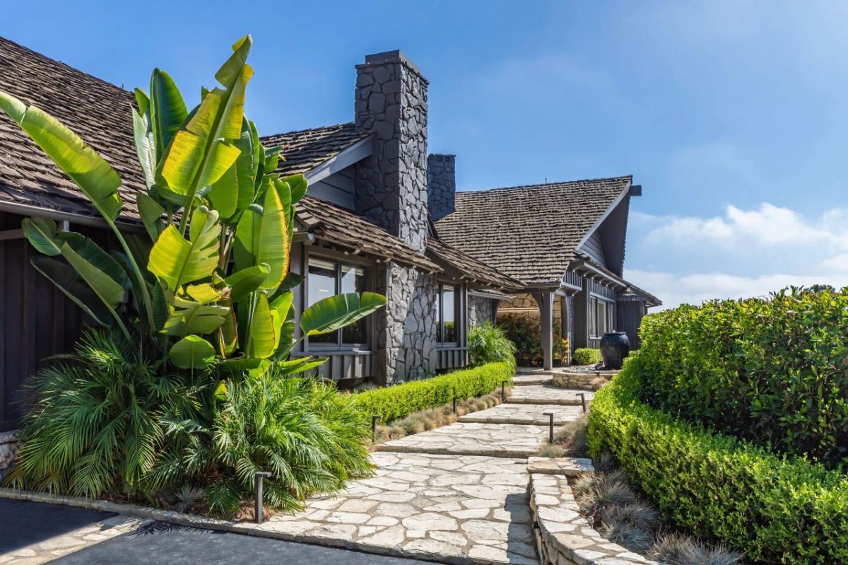 1326 Beverly Estate Dr, Beverly Hills, CA 90210