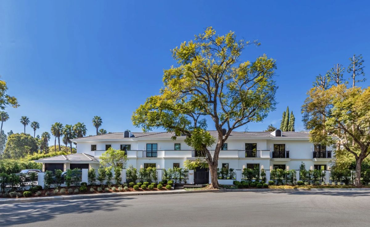 927 N Whittier Dr, Beverly Hills, CA 90210