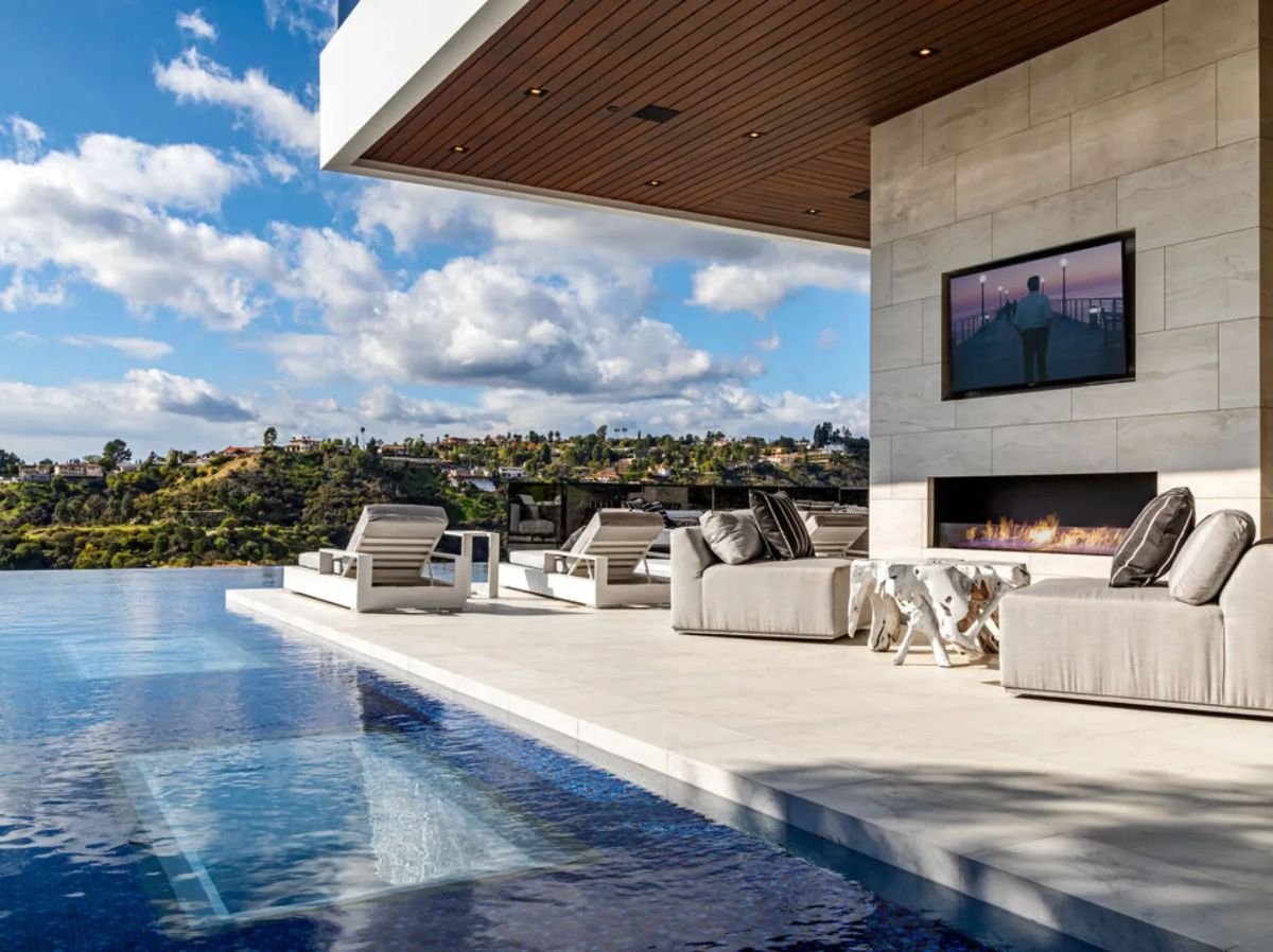 1475 Bel Air Rd, Los Angeles, CA 90077