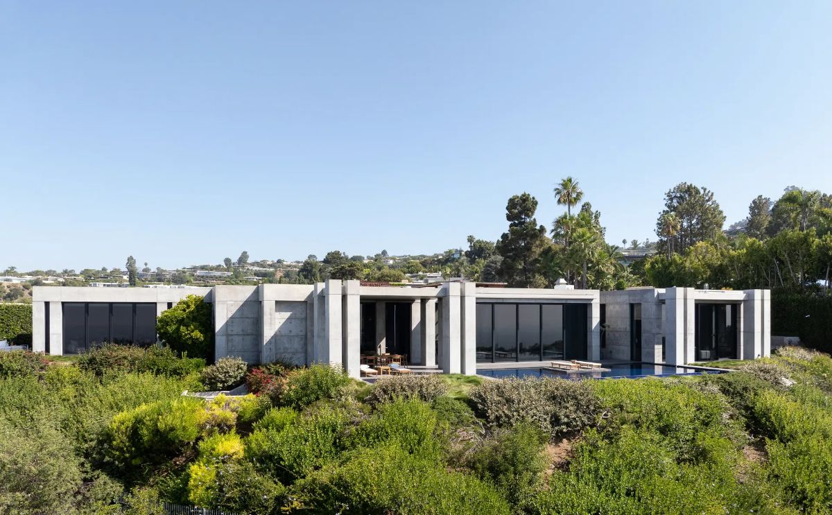 410 Trousdale Pl, Beverly Hills, CA 90210