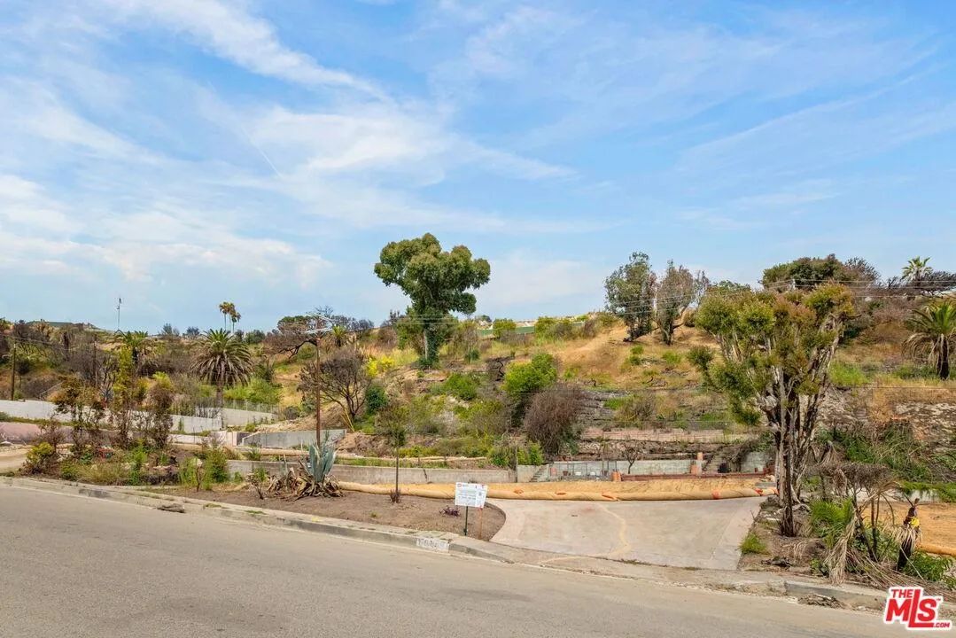 820 Jacon Way, Pacific Palisades, CA 90272