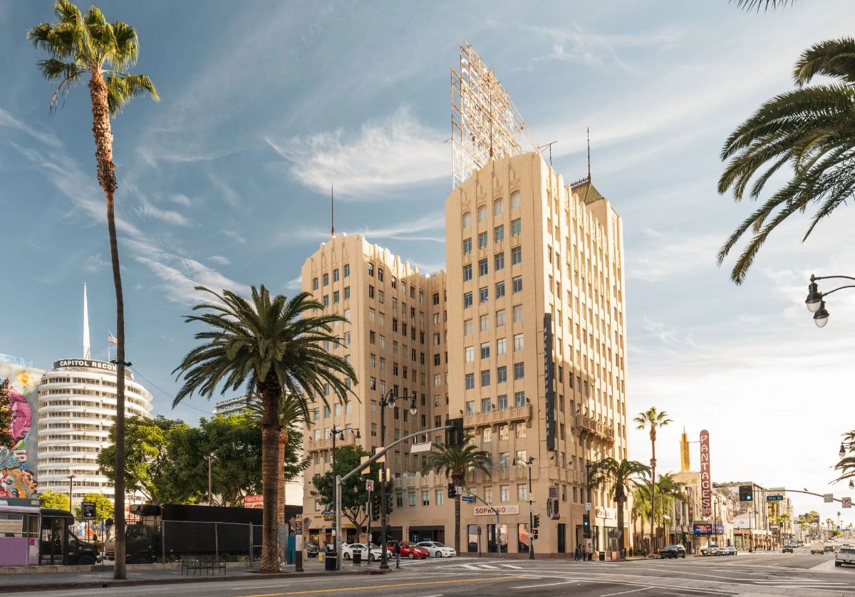 6253 Hollywood Blvd APT 402, Los Angeles, CA 90028